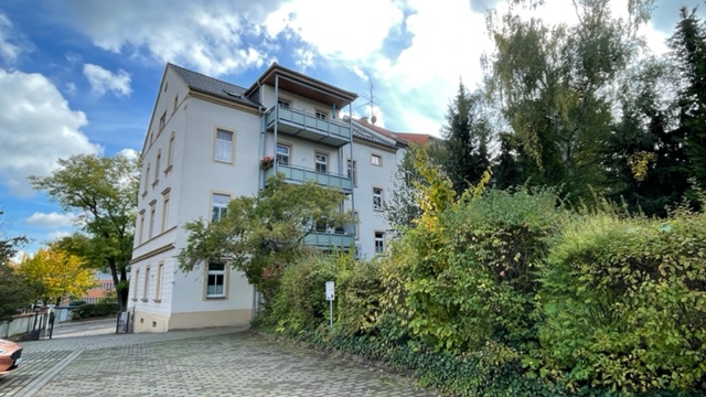 Stilvolle Dachgeschosswohnung in saniertem Gründerzeit-Haus